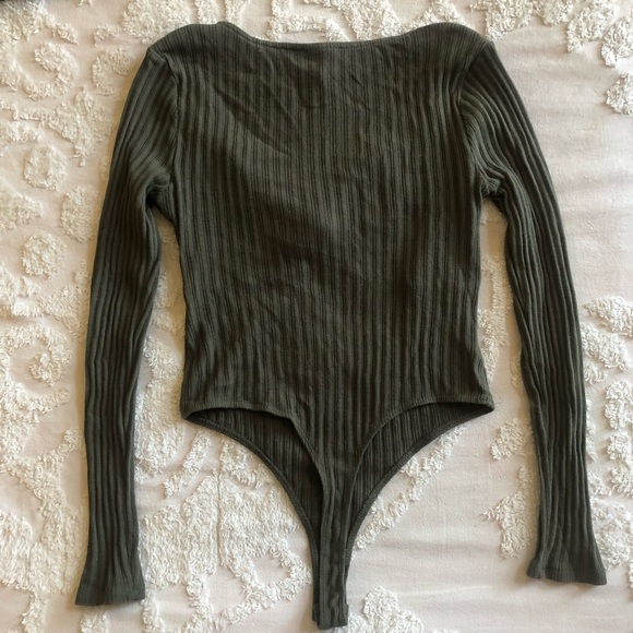 perfect twist bust thong bodysuit - Picture 3 of 4